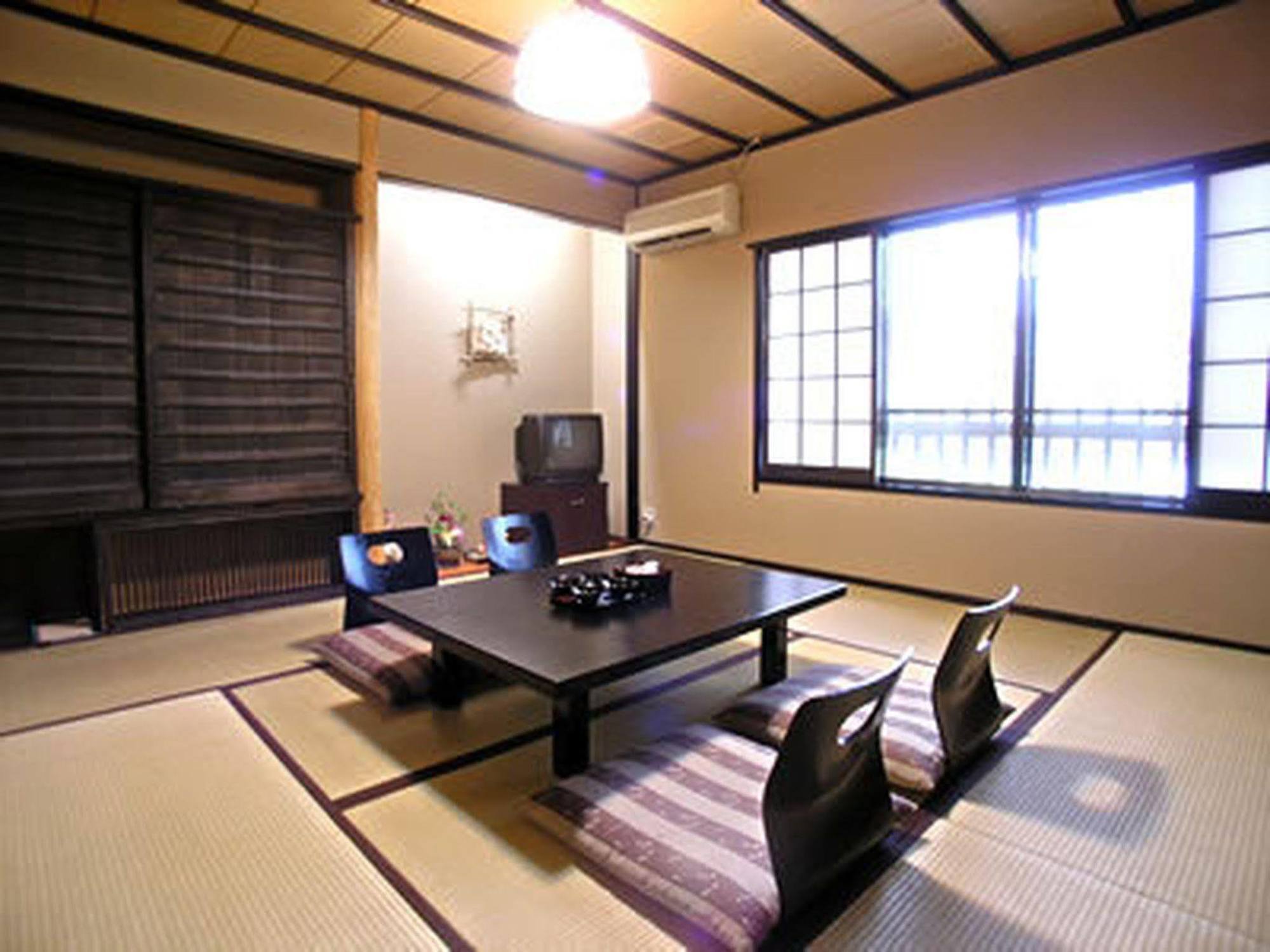 ทะบิโนะยะโดะ ซะตุกิ Hotel ฮิตะ ภายนอก รูปภาพ
